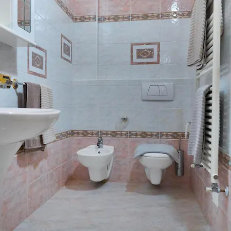 Aparthotel Lorella